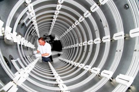 在以下位置获取职业机会和商业信息: Plansee High Performance Materials
