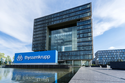 在以下位置获取职业机会和商业信息： Thyssenkrupp China